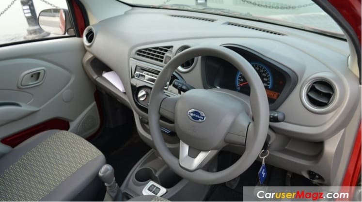 Dashboard Datsun Redi Go