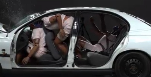 Kondisi Penumpang Tanpa Sabuk Pengaman