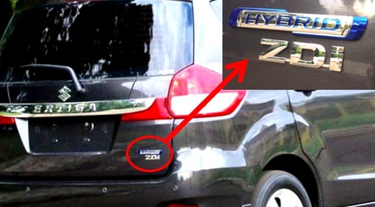 Ertiga Diesel Indonesia - emblem hybrid
