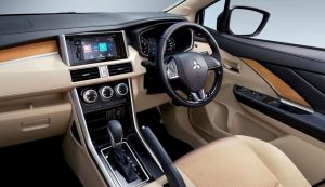 Mitsubishi Xpander Incar Posisi Mobilio tapi Tak Sesumbar Lawan Avanza