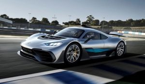 Mercedes AMG Project One, Hypercar Hybrid Bermesin F1 1000 HP