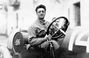 Museum Ferrari Rayakan Hari Ulang Tahun Enzo Ferrari ke-120 dengan Pameran Foto