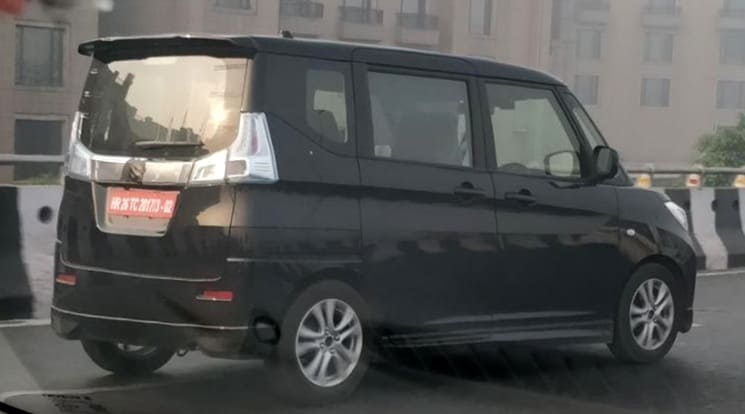 Suzuki Karimun WagonR MPV 7-Seater