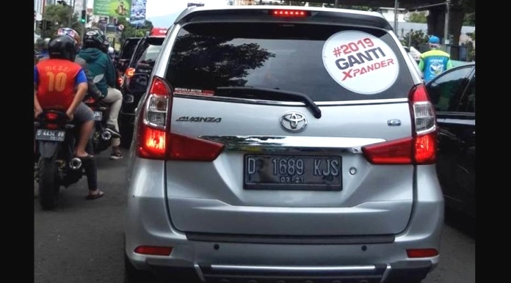 Sticker 2019GantiXpander di Avanza