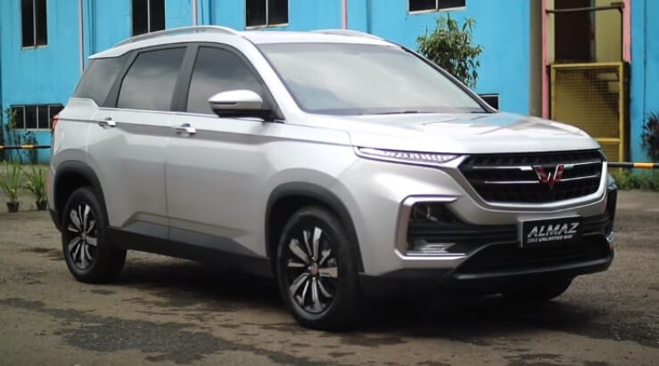 Bocoran Harga Wuling Almaz 320 jutaan