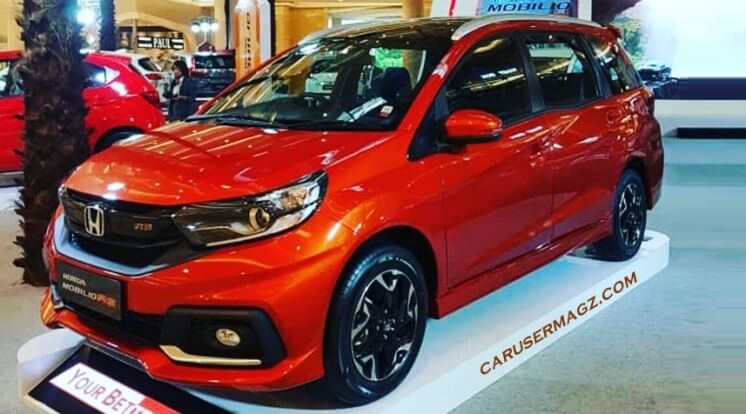 Honda Mobilio Facelift - Tipe RS - Mobil LMPV paling irit BBM