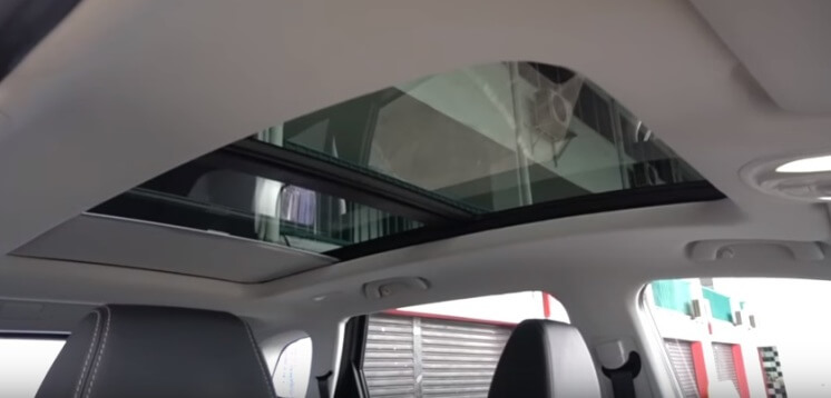 Panoramic Sun Roof Wuling Almaz