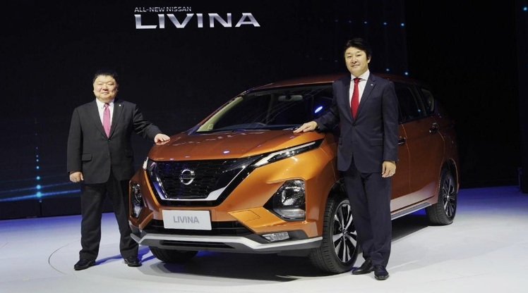 Warna Nissan Livina 2019 - Orange jadi Hero Color