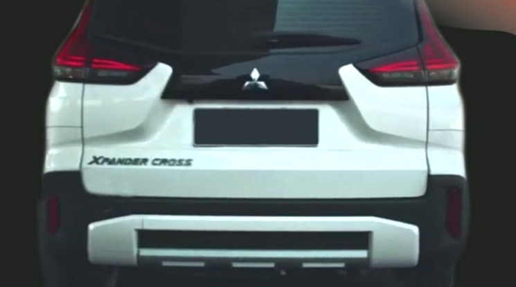Xpander Cross Nama Crossover MPV - varian baru Xpander 2020