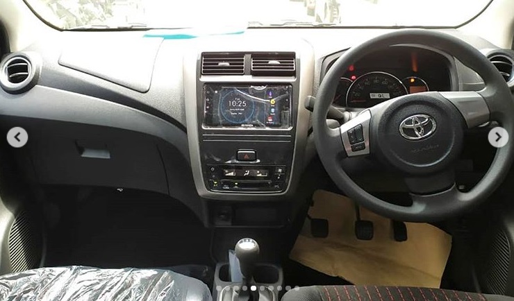Toyota Agya 2020 Facelift - interior dashboard