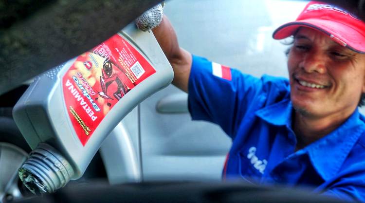 Stayathome Pertamina Lubricants Home Services