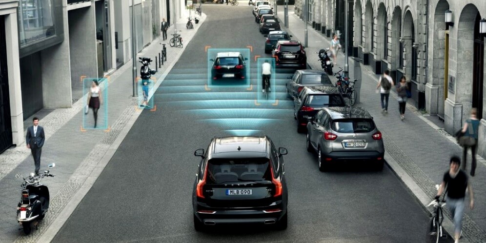 Pengertian Automatic Emergency Braking (AEB) - Fitur Rem Otomatis saat Kondisi Darurat