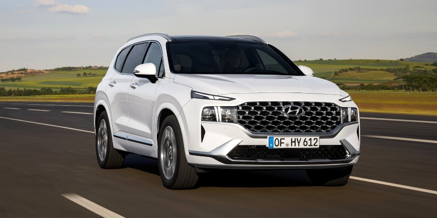 Hyundai Santa Fe 2021 - On Road View
