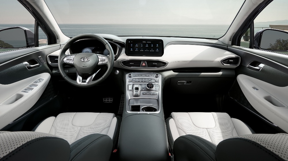 Interior Hyundai Santa Fe Facelift 2021 - Lebih Canggih tanpa Tuas Transmisi