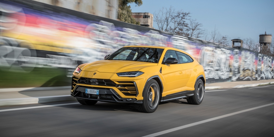 Lamborghini Urus - Super SUV