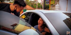 Baim Wong Beli Mercy C-Class untuk Istri, Harganya Dapat Avanza 9 Ekor