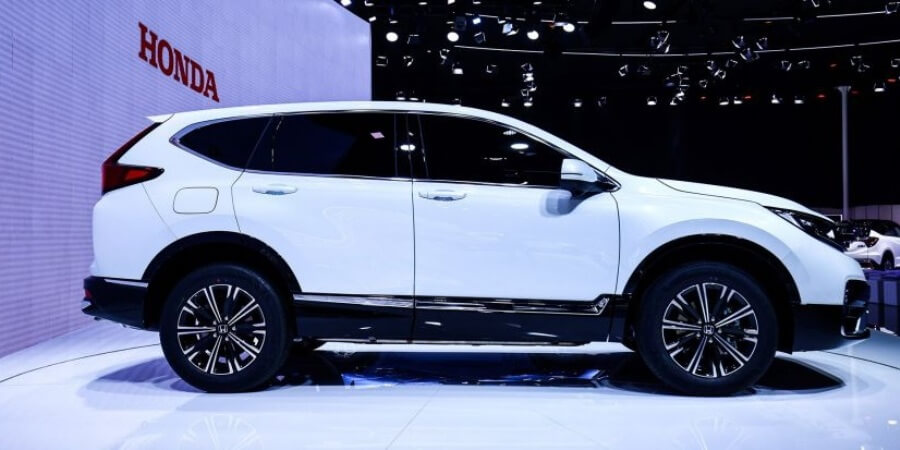 Hapus CR-V dari mobil impian, makin mahal 