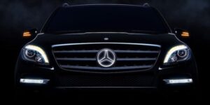 Mercedes-Benz Recall GLE dan GLS Terkait Aksesoris Logo Menyala dengan LED