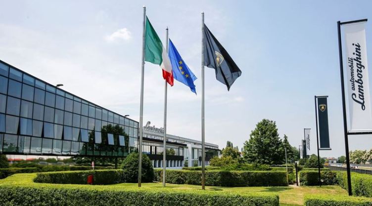 Kantor Pusat Automobili Lamborghini di Bologna, Italia