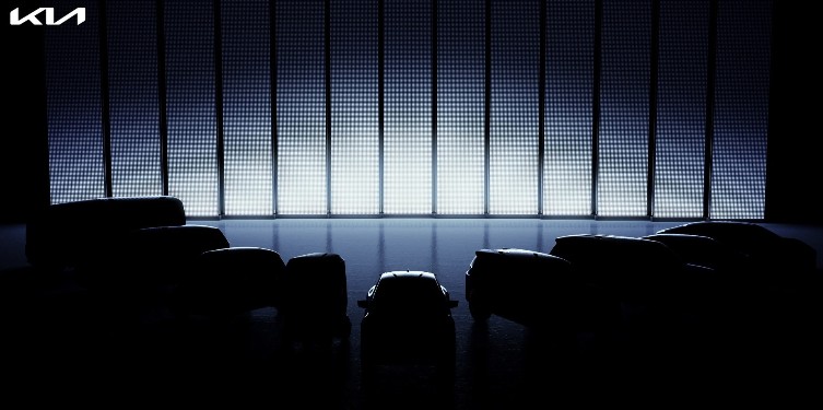 Teaser Lineup Mobil Listrik Kia