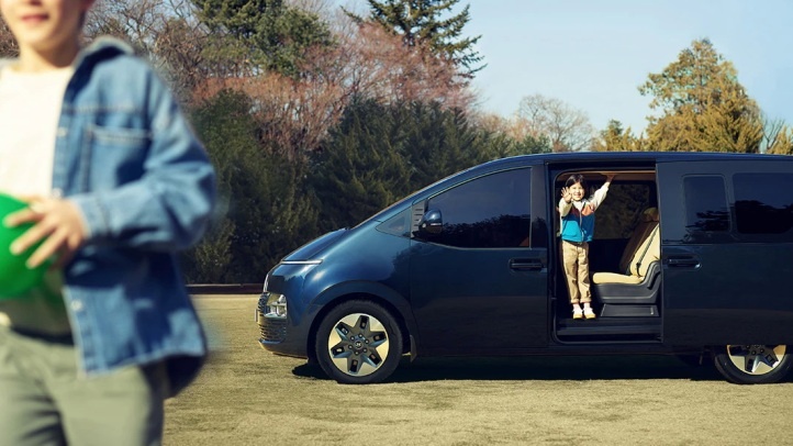 Hyundai Staria - Eks.5