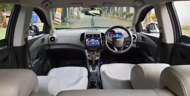 Interior Chevy Aveo Gen-2