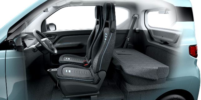 Kabin Wuling Hong Guang mini EV
