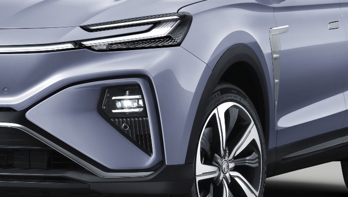 MG Marvel R EV - Sophisticated Front Design