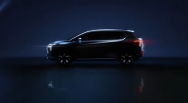 Teaser Mitsubishi Xpander EV Concept - Tampak samping