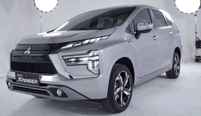 New Xpander - Facelift 2022 Lebih Mewah dari Avanza