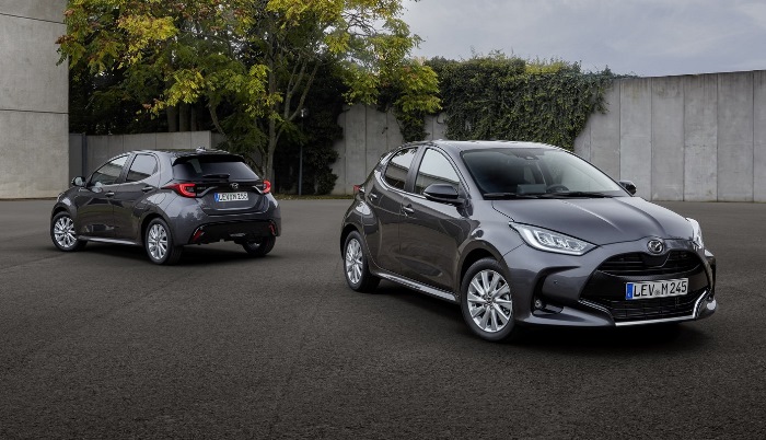Mazda 2 2022 versi Eropa - Rebadge Toyota Yaris