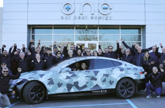 Baterai Gemini Tesla Uji Jalan - Berhasil Tempuh 1.210 km sekali Cas