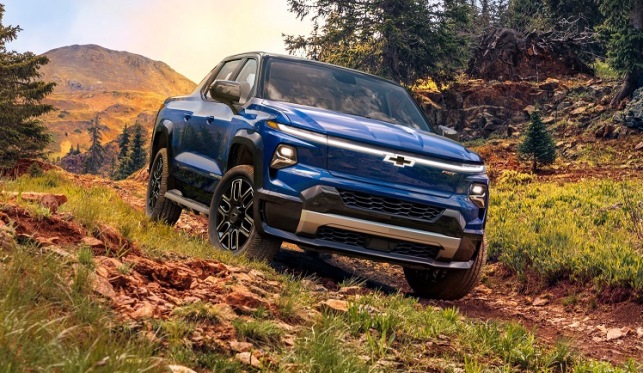 Chevrolet Silverado EV 2024 - Off the Road