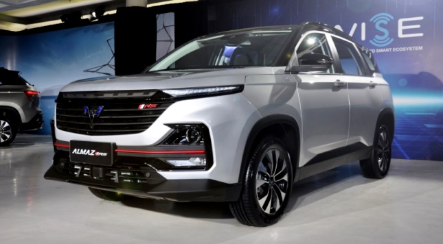 Harga Wuling Almaz Januari 2022 - Naik Puluhan juta
