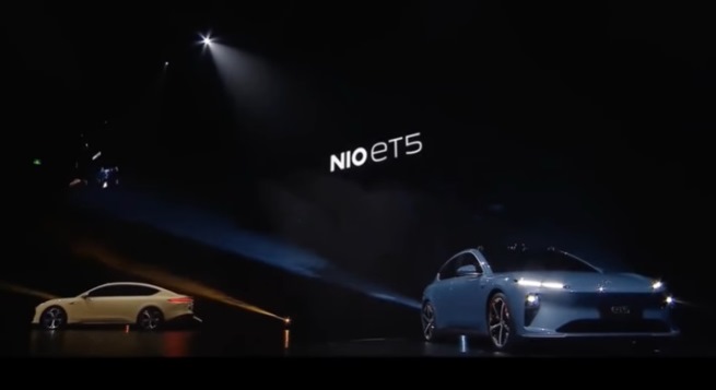 Nio Luncurkan ET5 - Sedan EV canggih