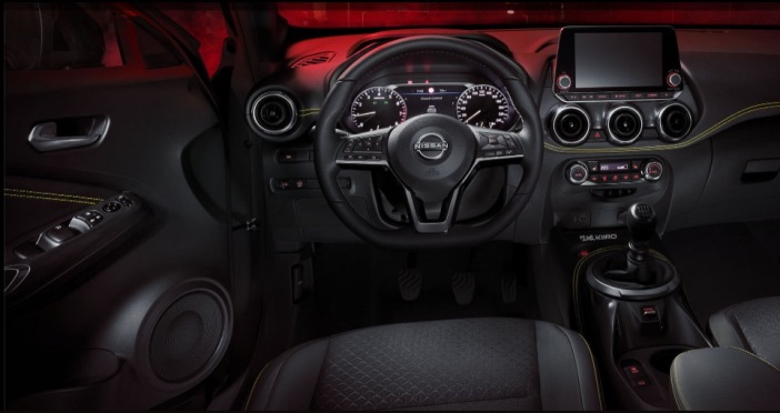 Nissan Juke Kiiro Special Edition - kokpit
