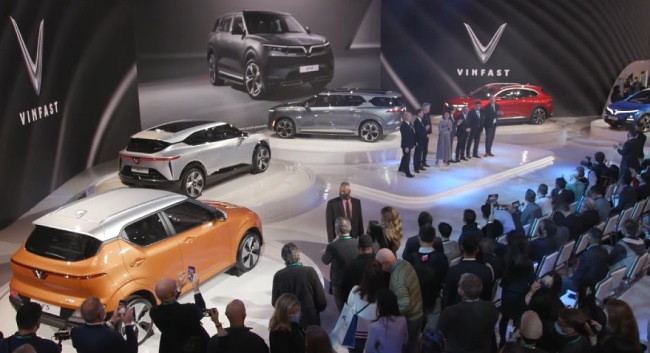 VinFast umumkan jadi Produsen Mobil Listrik Sepenuhnya pada 2023