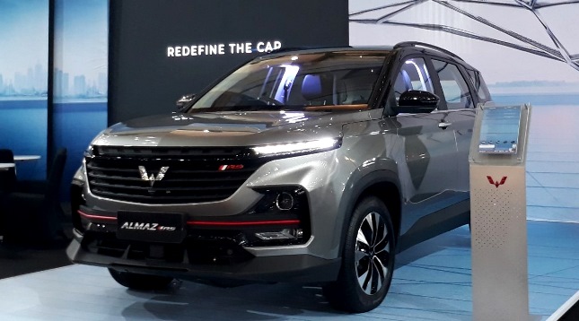Wuling Almaz jadi Medium SUV terlaris 2021