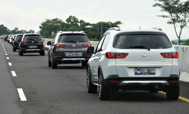 Honda BR-V Gen-2 Tampak Belakang