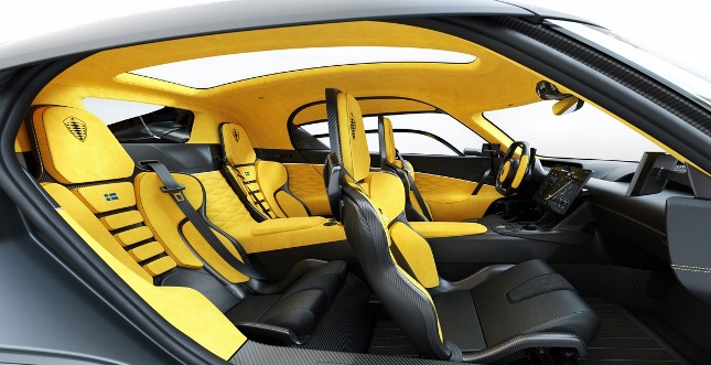 Kabin Koenigsegg Gemera