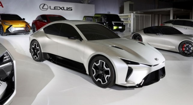 Konsep Sedan EV Lexus