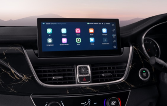 Head Unit Baru pada MPV Wuling