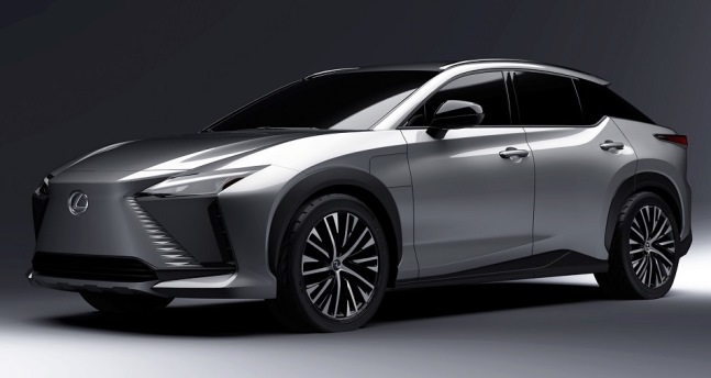 Lexus RZ 450e Diungkap - SUV Listrik