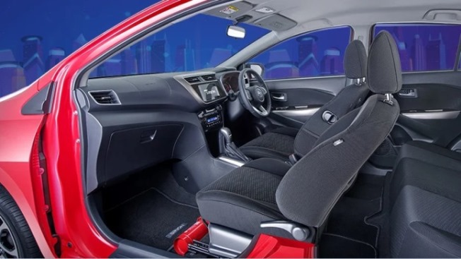 Interior Kabin Daihatsu Sirion 2022