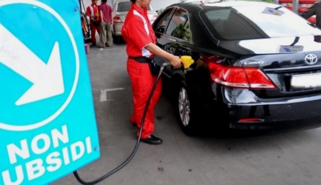 Mobil Mewah Isi Pertalite