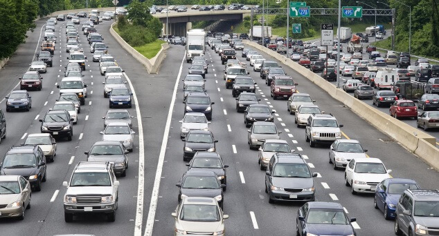 Populasi mobil warna mainstream terbanyak di jalan