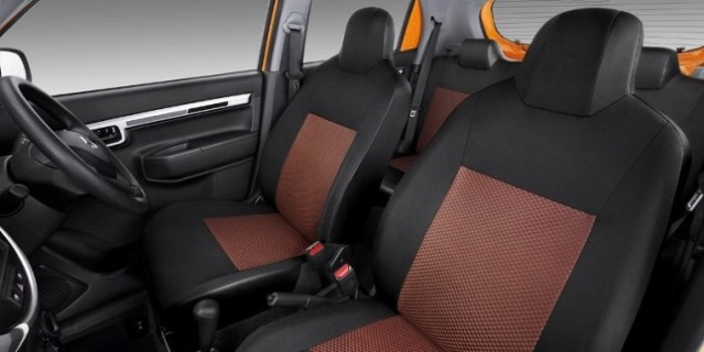 Interior Kabin city car yang lapang