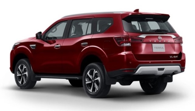 Nissan Terra Facelift - Tampak Belakang