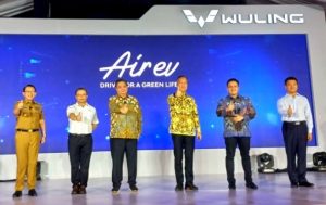 Produksi Perdana Wuling Air EV Diresmikan, Target Produksi 10.000 Unit per Tahun