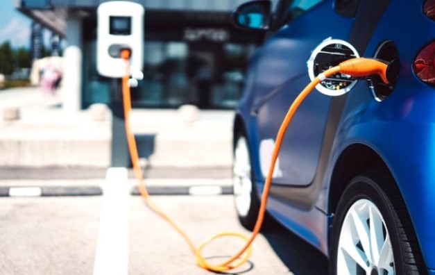 Dukung Percepatan Elektrifikasi ke Mobil Listrik murni